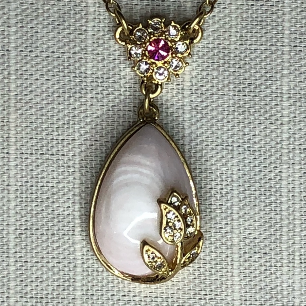 Carolee Blush Cameo Rose Necklace